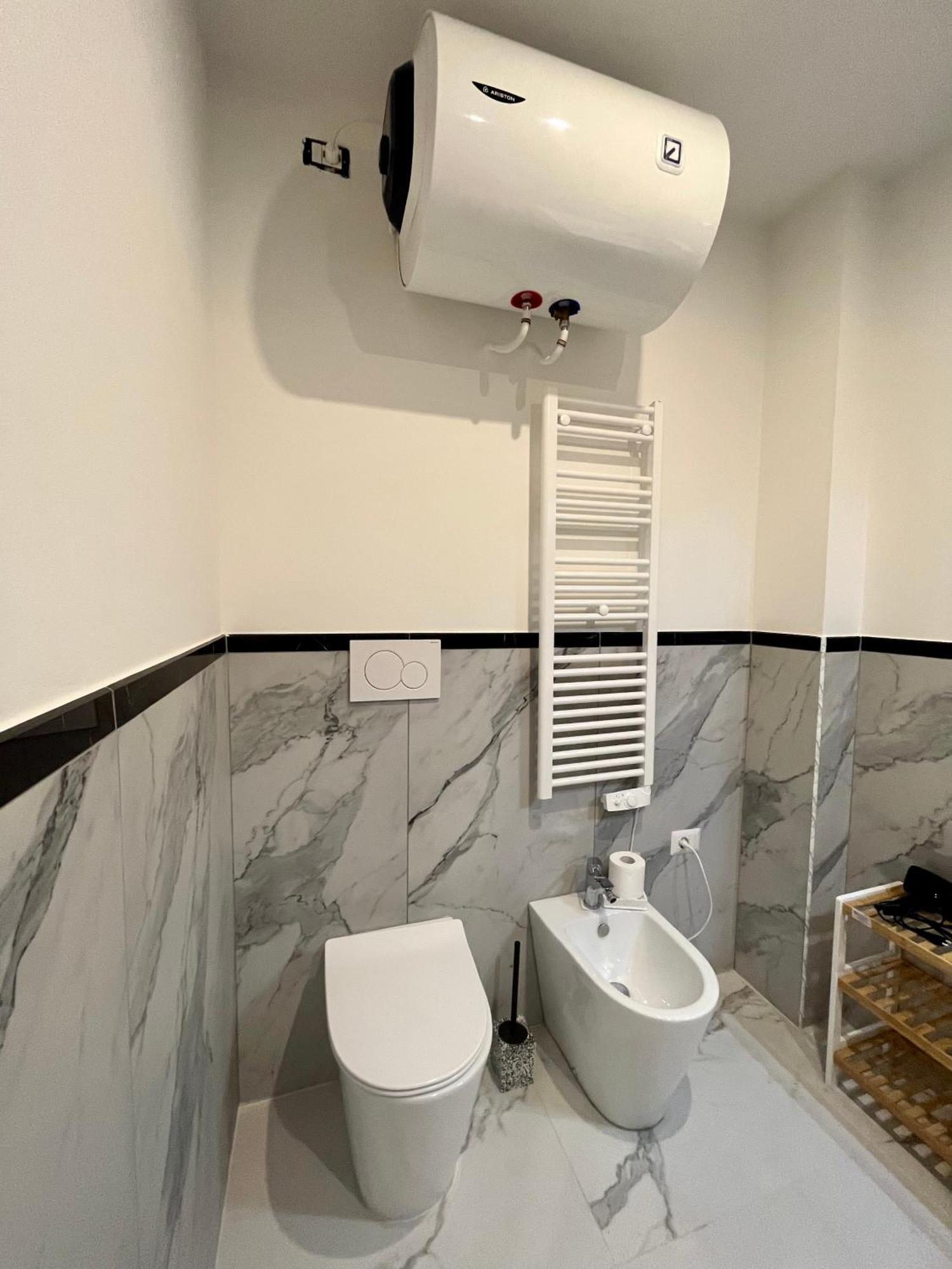 Residenza Elegante - A 5 Fermate Dal Duomo Villa Milánó Kültér fotó